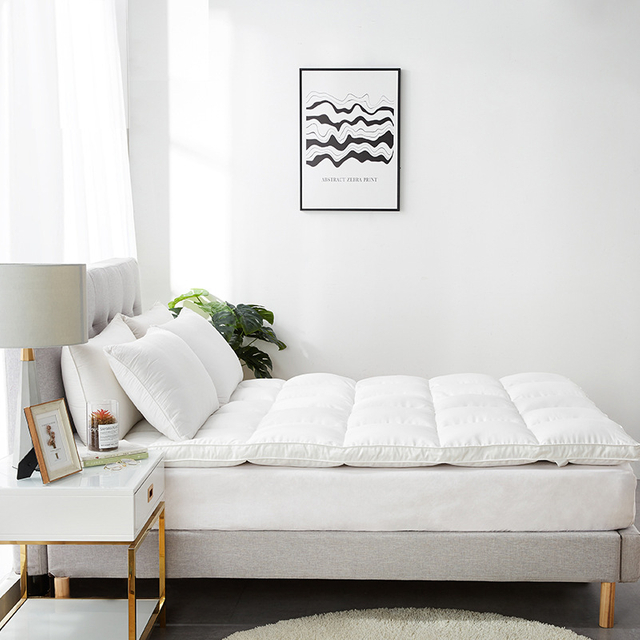 Customized Color 100% Polyester Mattress Bed Topper Mattress Support OEM ODM Hot Selling Cotton Fabric