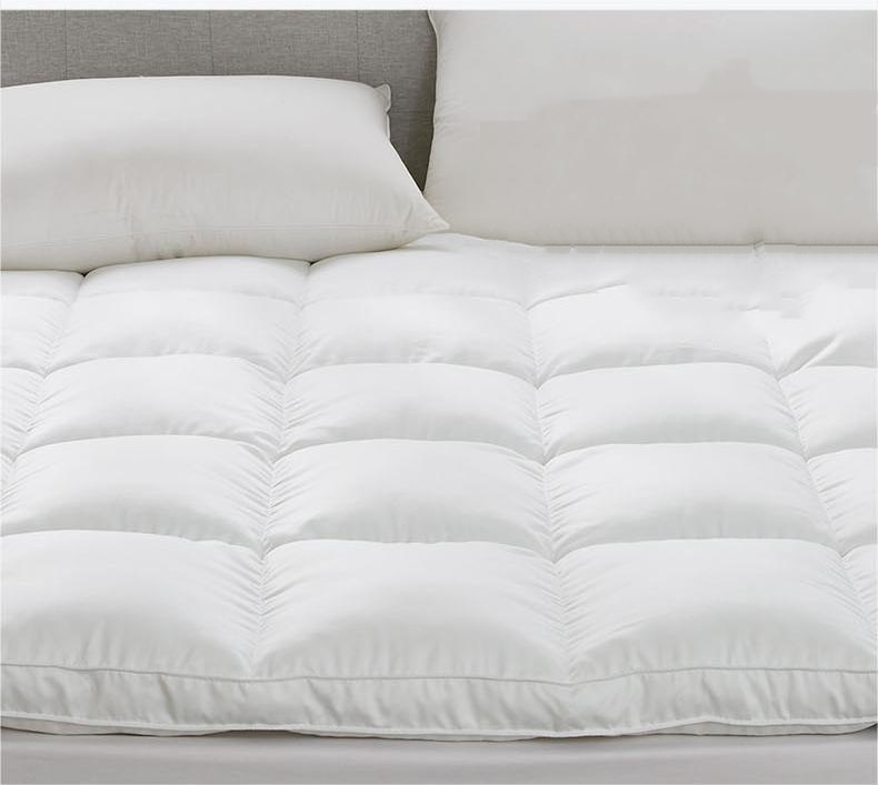 Customized Color 100% Polyester Mattress Bed Topper Mattress Support OEM ODM Hot Selling Cotton Fabric