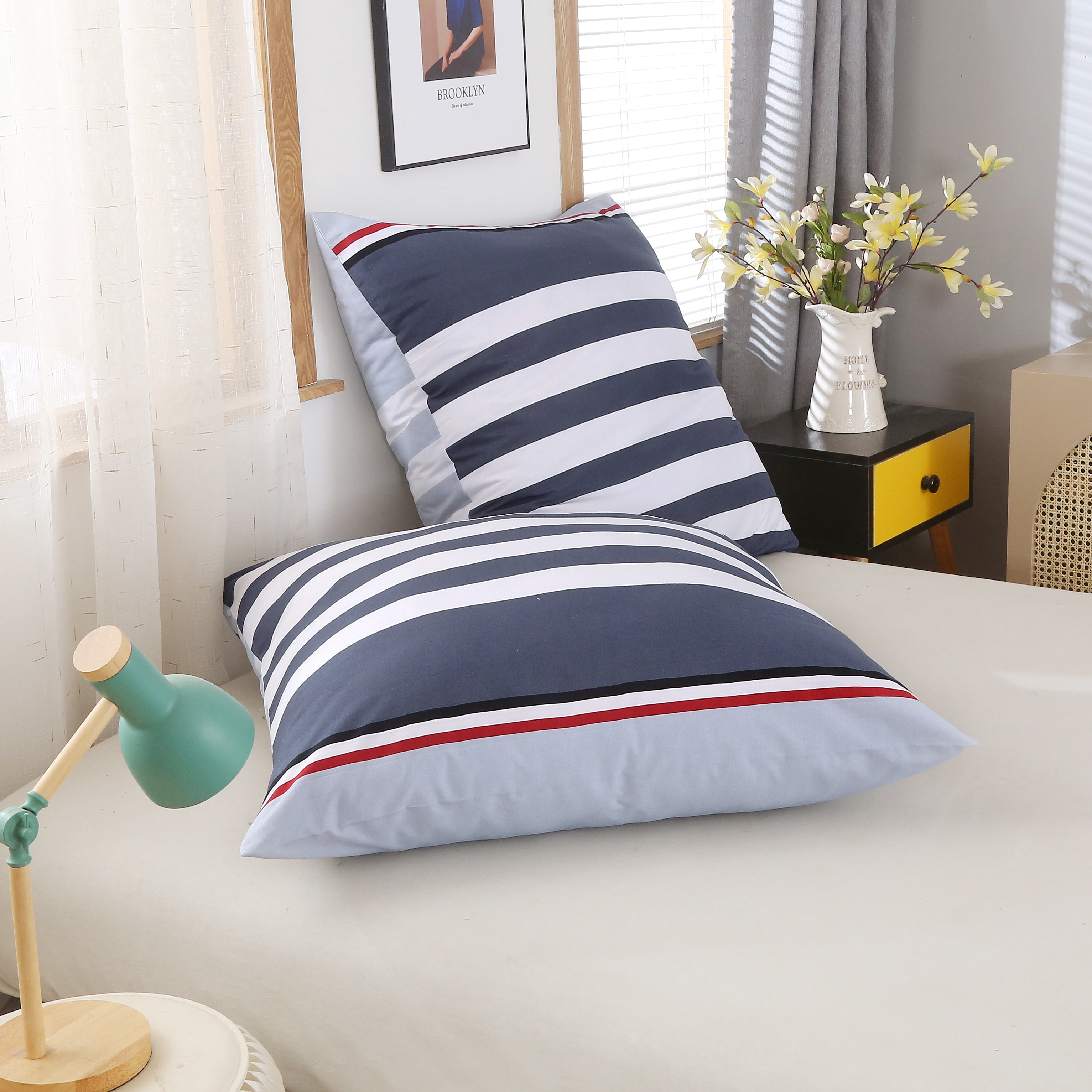 Bed Suite Stripe Design Customizable OEM ODM