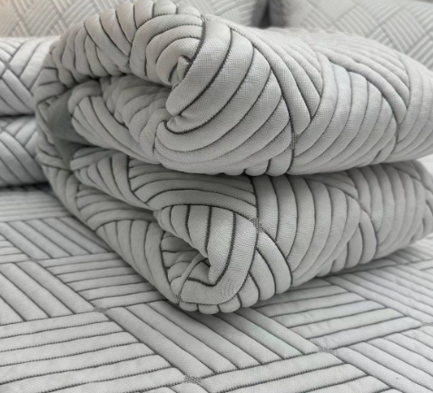 New cool PE mat black technology speed dry ice cool ice silk mat high-end home mat mattress